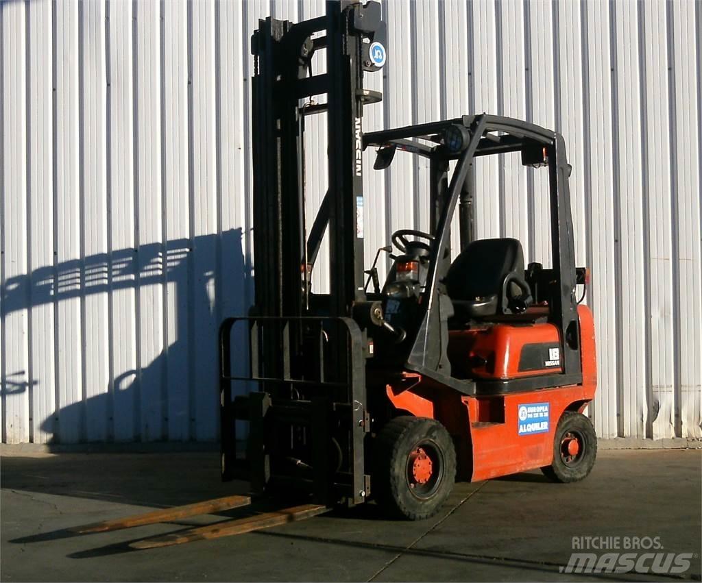Nissan FD01A18Q Dieselmotviktstruckar