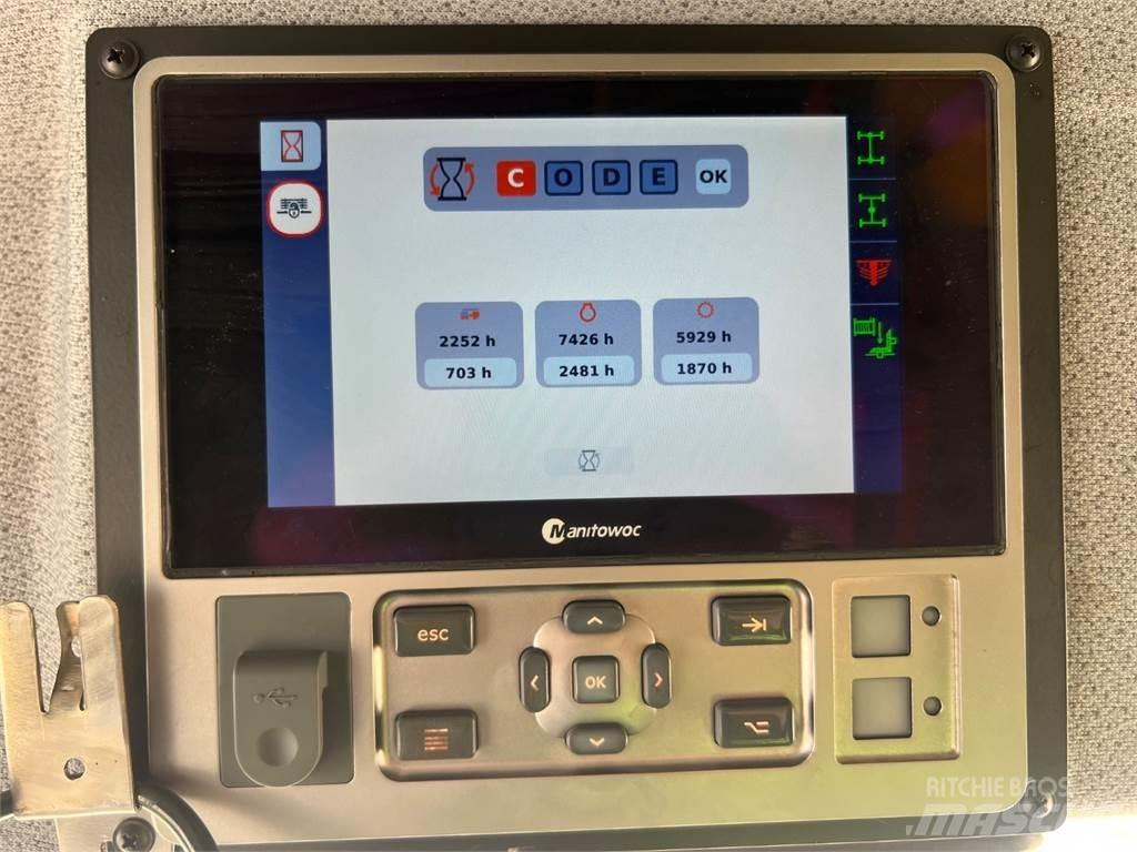 Grove GMK4100L-1 Chassier