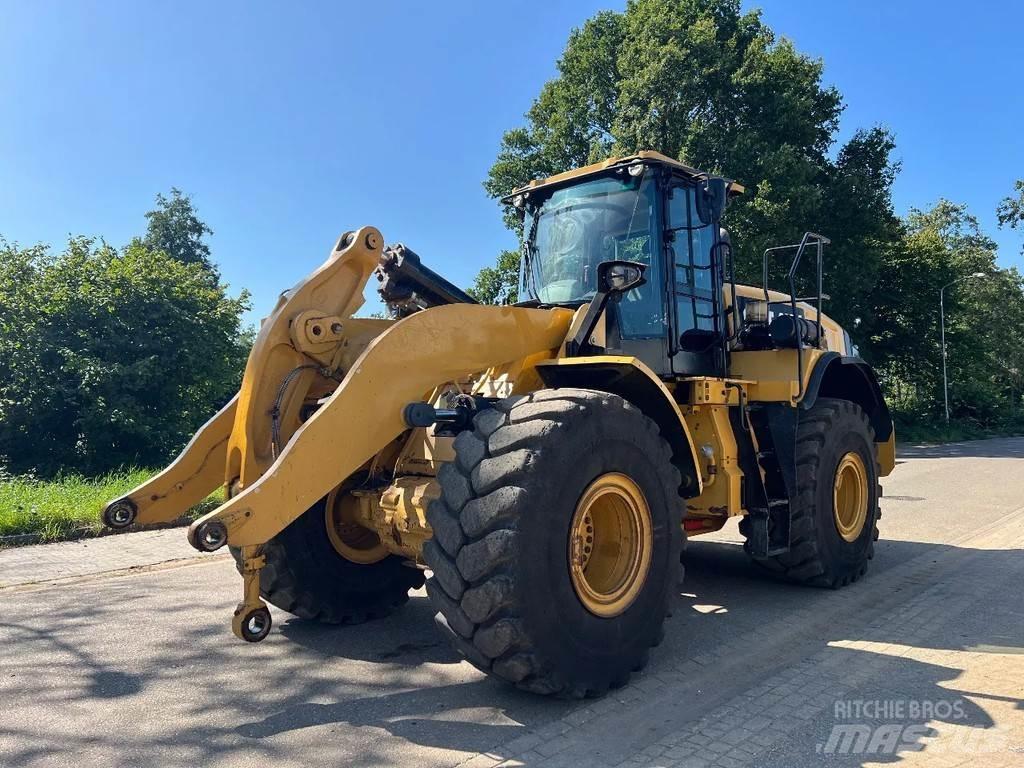 CAT 966M Hjullastare