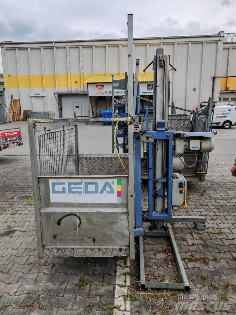 GEDA 300 Z Materialhantering - Övriga