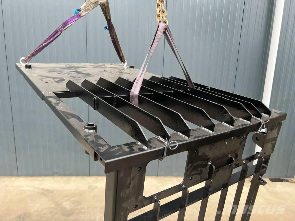 CAT 349D Guard Hytter och interiör