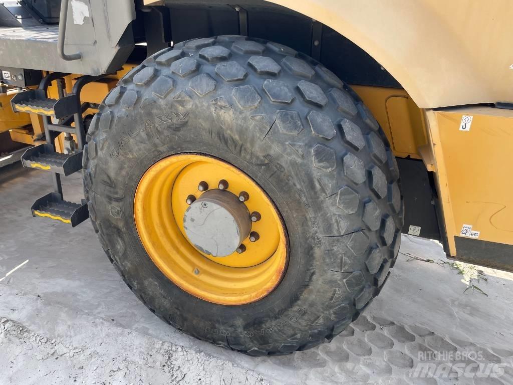 Volvo SD 115 B Envalsvältar