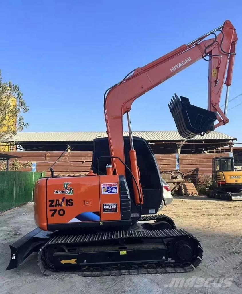 Hitachi 70 Minigrävare < 7t