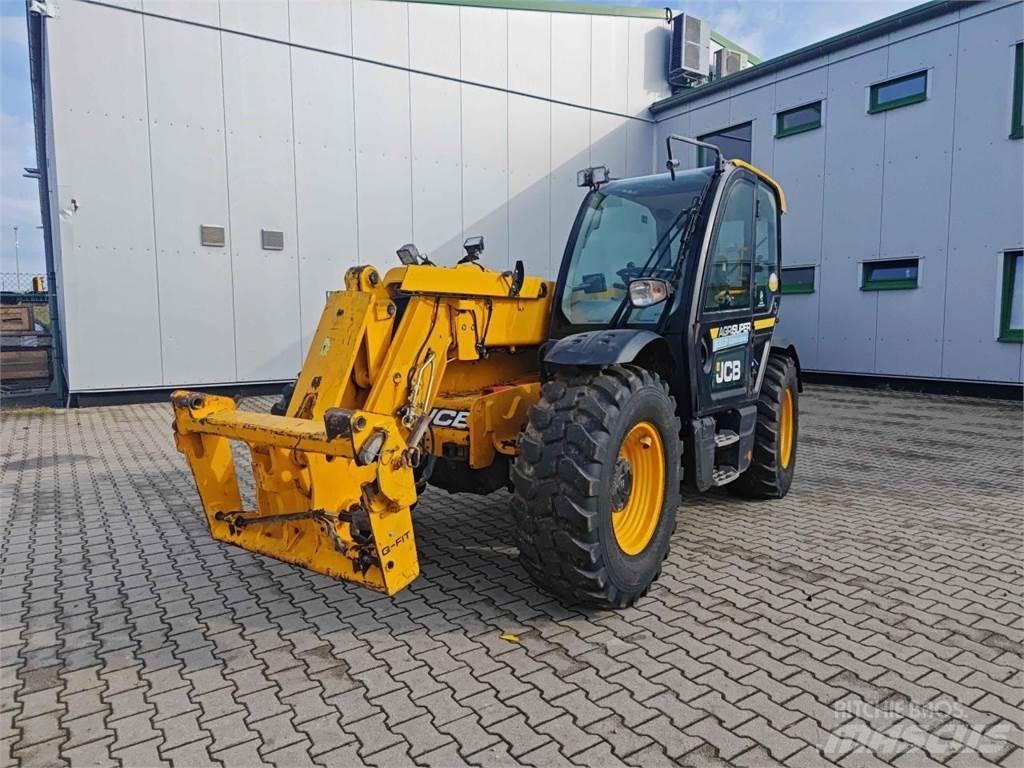JCB 542-70 Redskapsbärare för lantbruk
