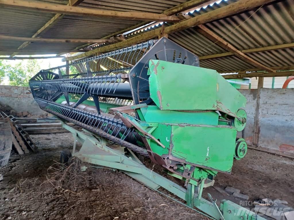 Deutz-Fahr 4075 H Skördetröskor