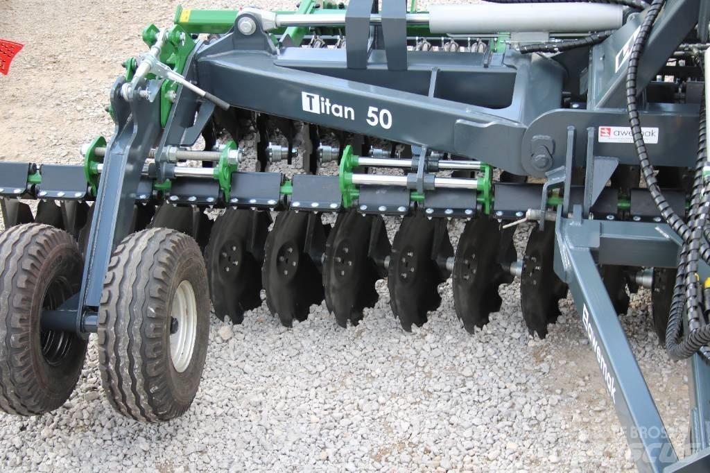 Awemak Titan BTA 40 Tallriksredskap