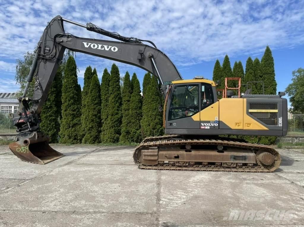 Volvo EC300 E Bandgrävare