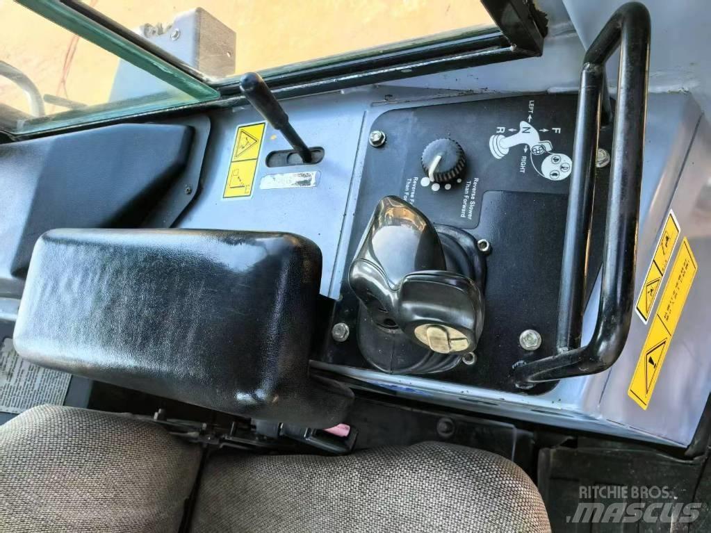 CAT D 6 K XLP Väghyvlar