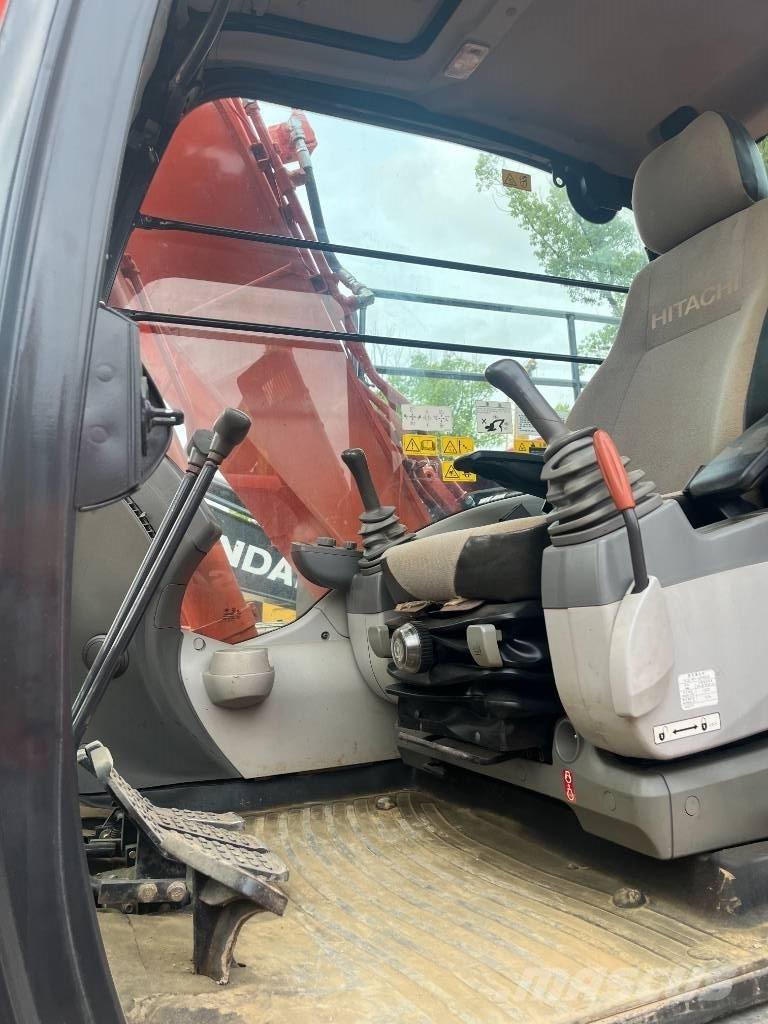 Hitachi 130 Bandgrävare