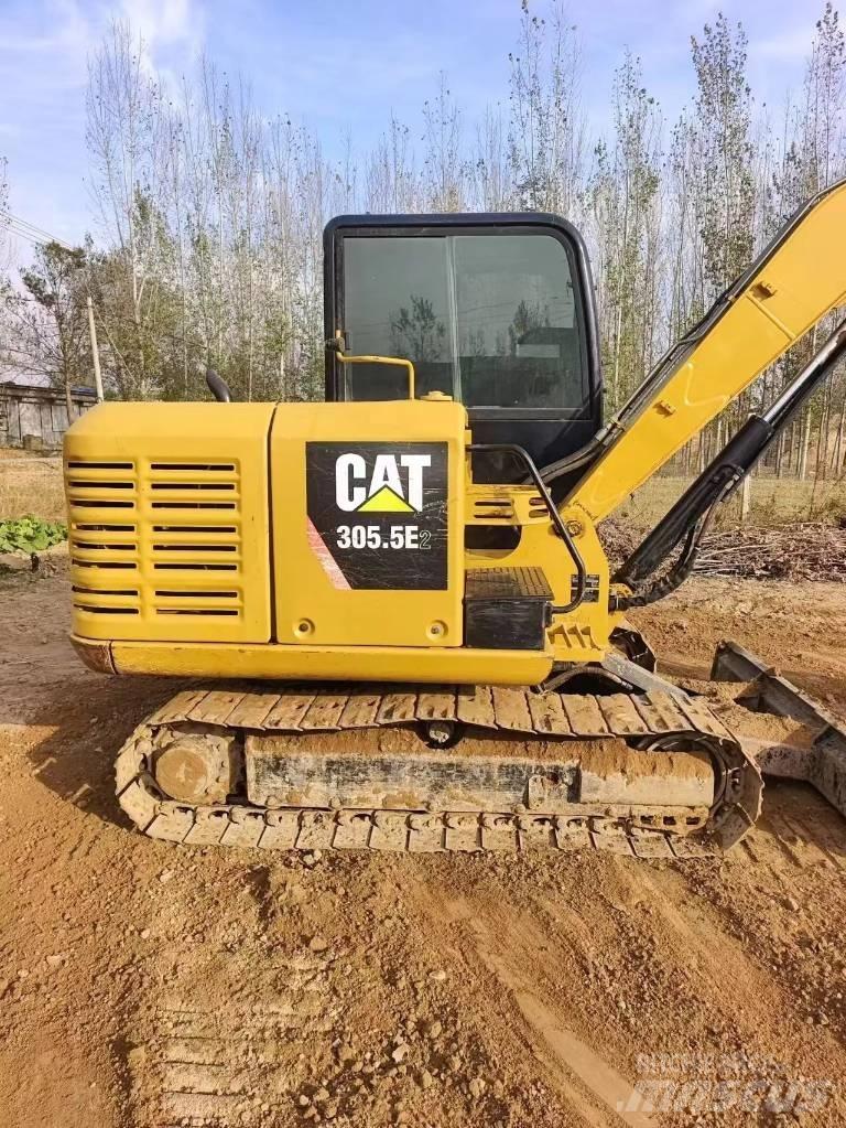 CAT 305.5 E2 Minigrävare < 7t