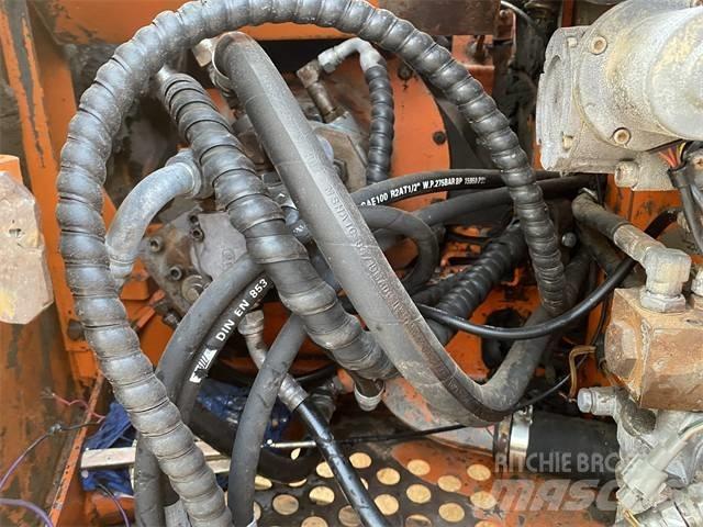Hitachi EX60-5 Bandgrävare