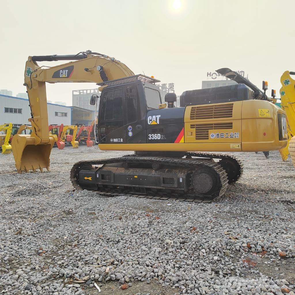 CAT 336 D2 Bandgrävare
