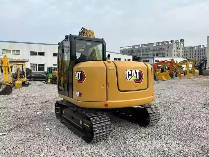 CAT 307 Bandgrävare