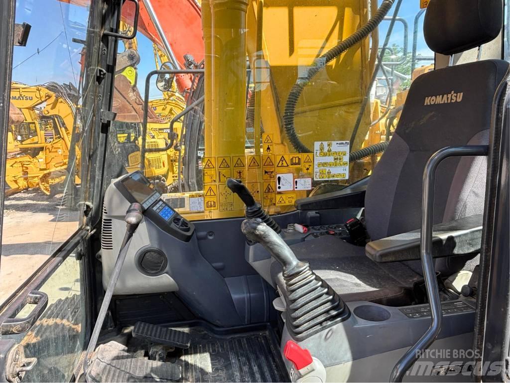 Komatsu PC210LC-11 Bandgrävare