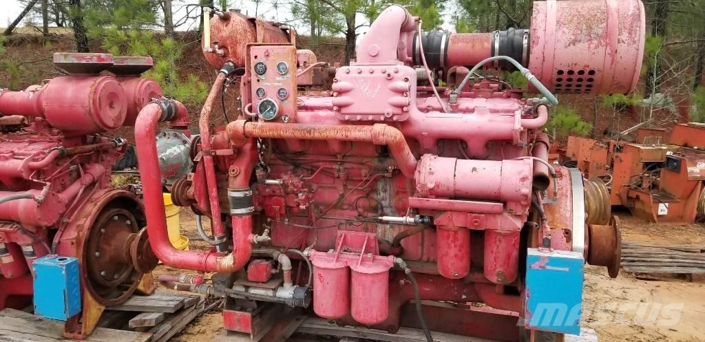 Cummins VT1710 Motorer