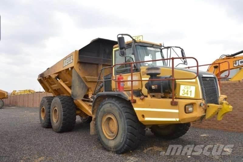 Bell B40D Midjestyrd dumper