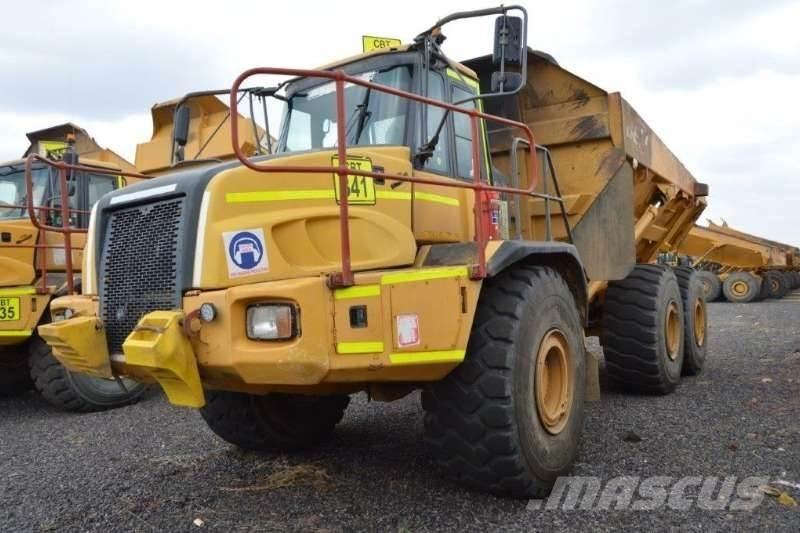 Bell B40D Midjestyrd dumper
