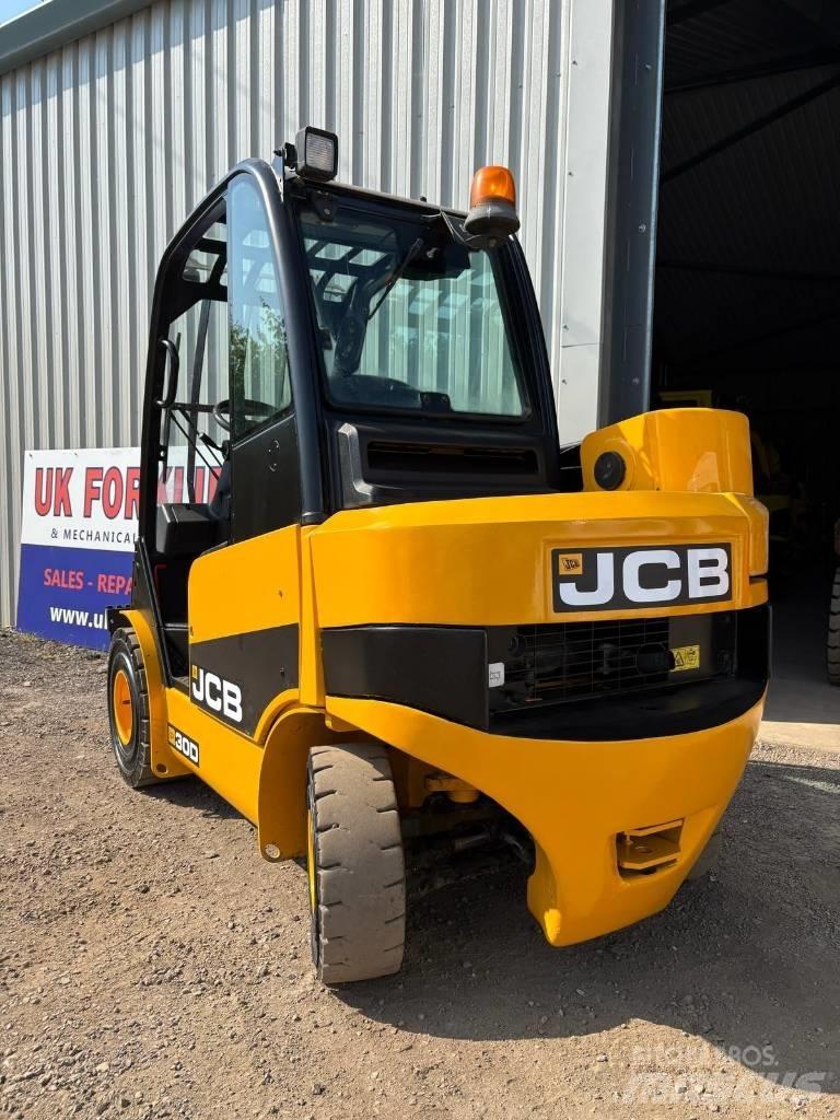 JCB TLT 30 D Teleskoplastare