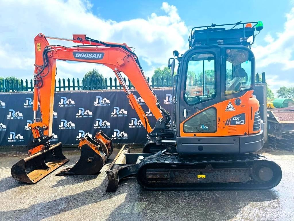 Doosan DX 63-3 Bandgrävare