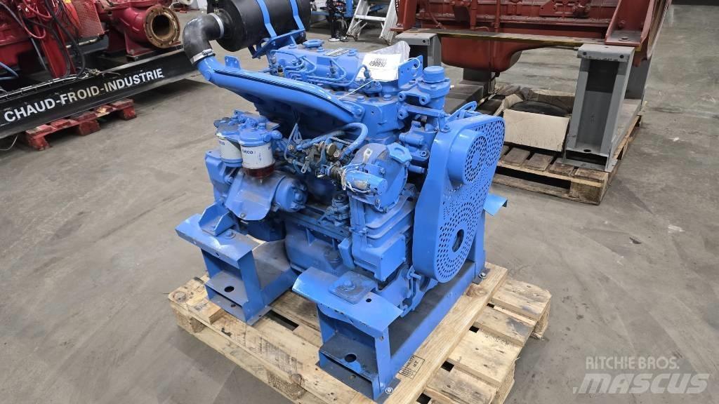 Iveco 8041 Motorer