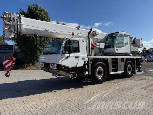 Tadano ATF 40-2 Allterrängkranar