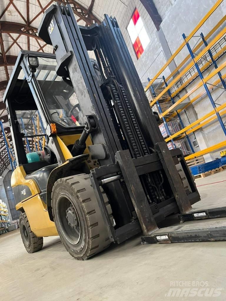 CAT CAT GP30N Gasolmotviktstruckar