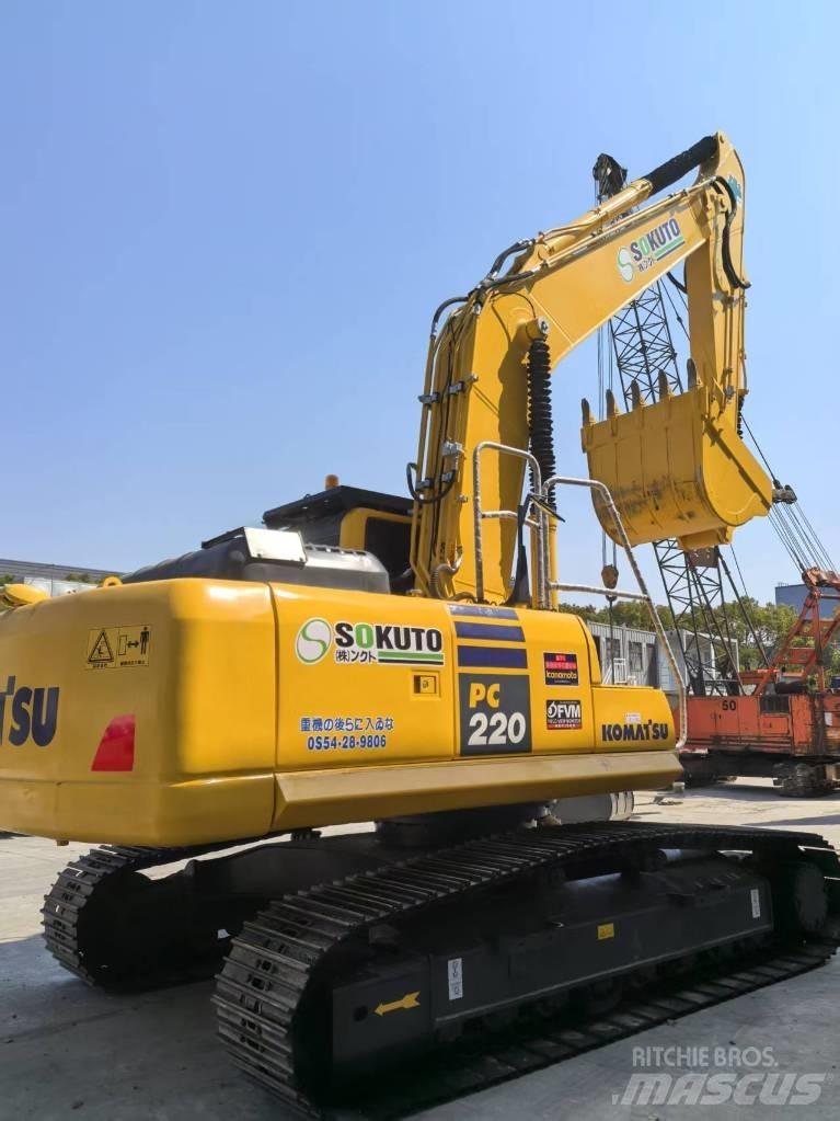 Komatsu PC 220-8 Bandgrävare