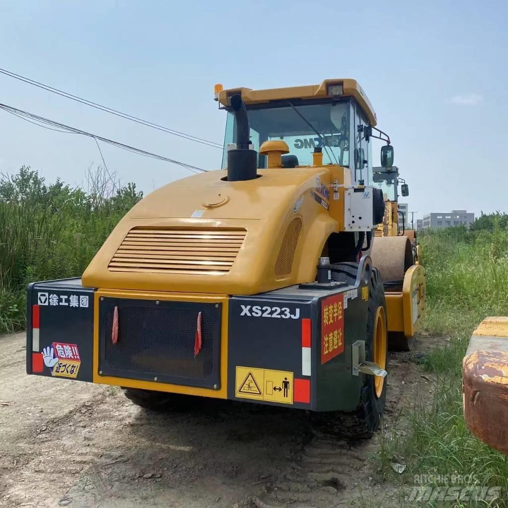 XCMG XS 223 J Envalsvältar