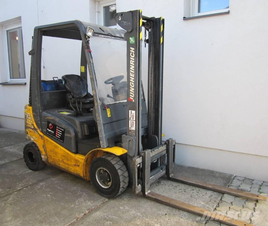 Jungheinrich TFG 316 Gasolmotviktstruckar
