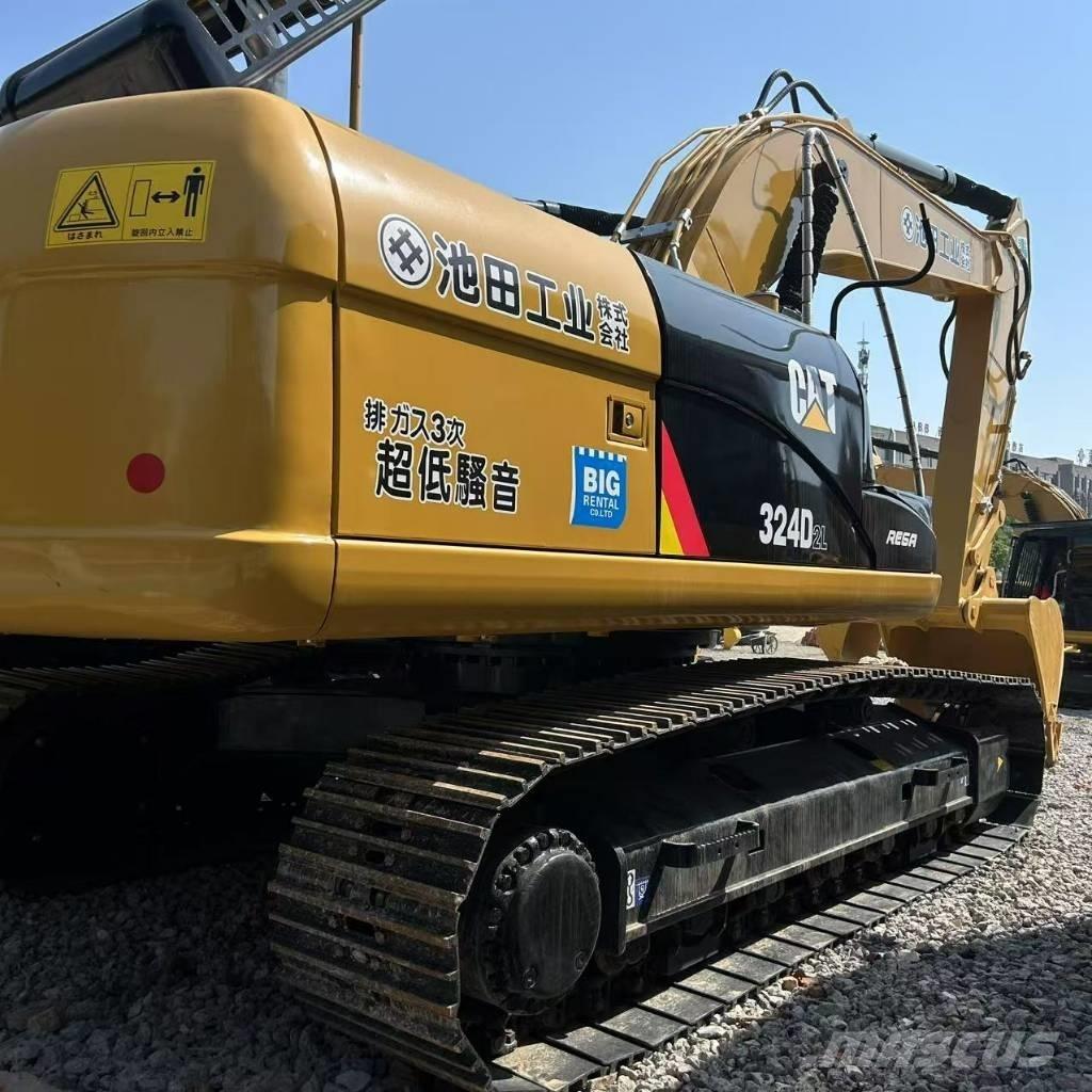 CAT 324D2L Bandgrävare