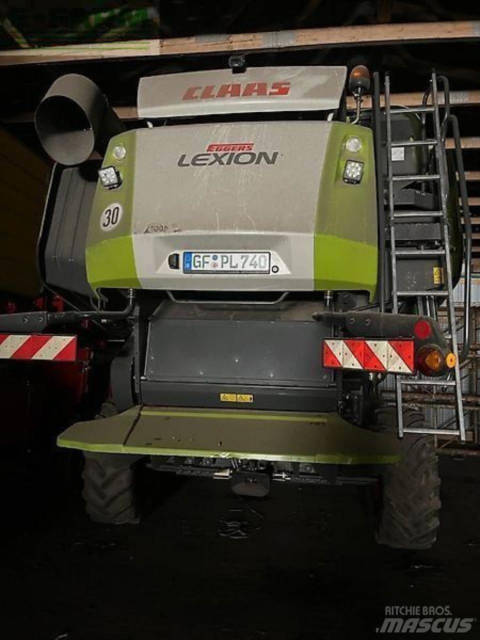 CLAAS lexion 740 Skördetröskor