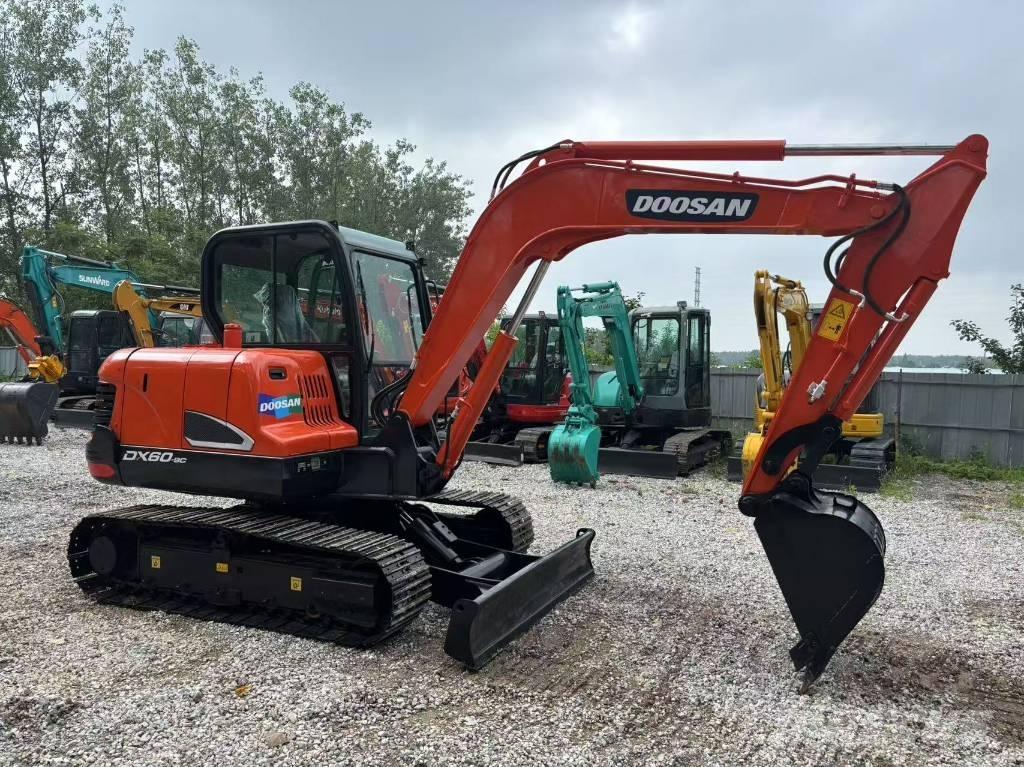 Doosan DX 60 Minigrävare < 7t