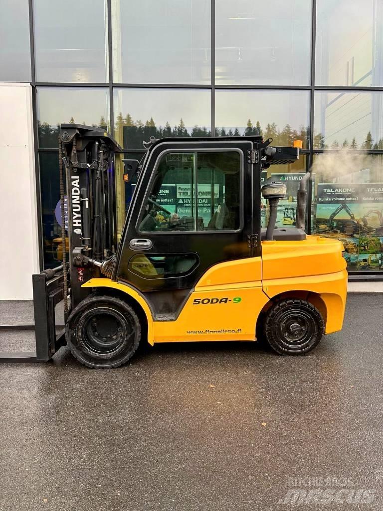 Hyundai 50DA-9 Dieselmotviktstruckar
