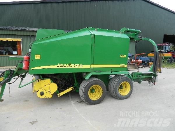 John Deere 678 Rundbalspressar