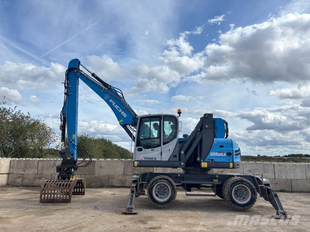 Fuchs MHL 250 Avfalls / industri hantering