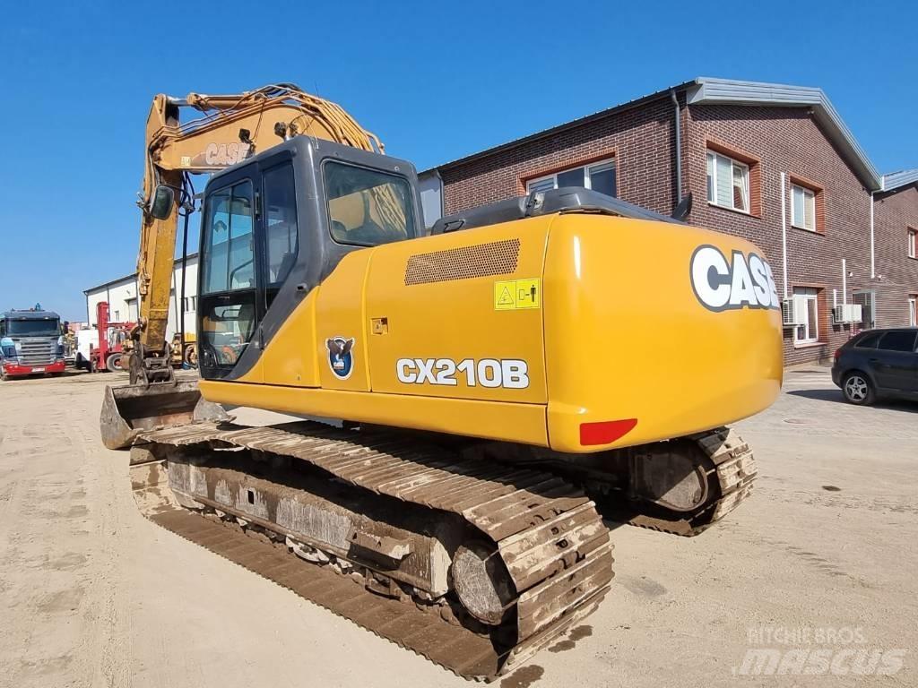 CASE CX 210 B Bandgrävare