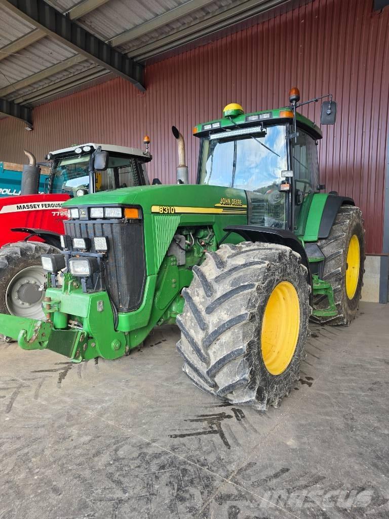 John Deere 8310 Traktorer