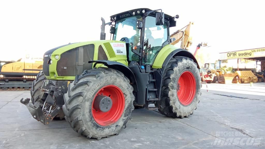 CLAAS Axion 920 Traktorer