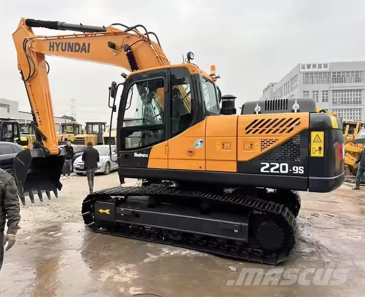 Hyundai R220LC-9S Bandgrävare