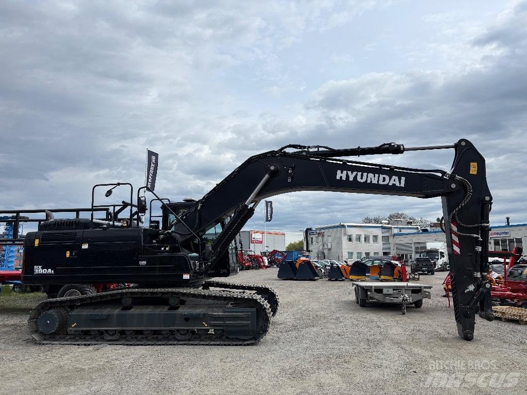 Hyundai HX300A L Bandgrävare