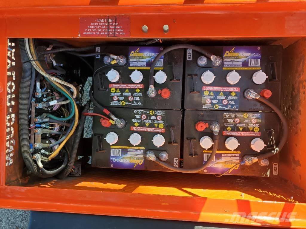 Taylor-Dunn SS536 Dragtruck