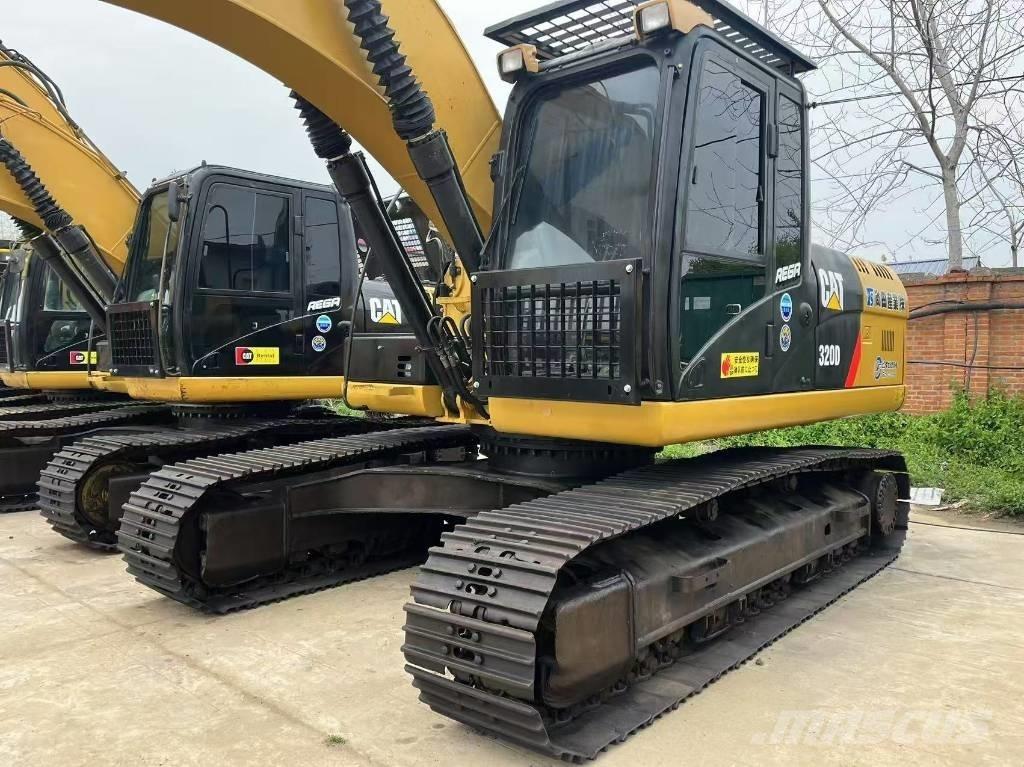 CAT 320 D Bandgrävare