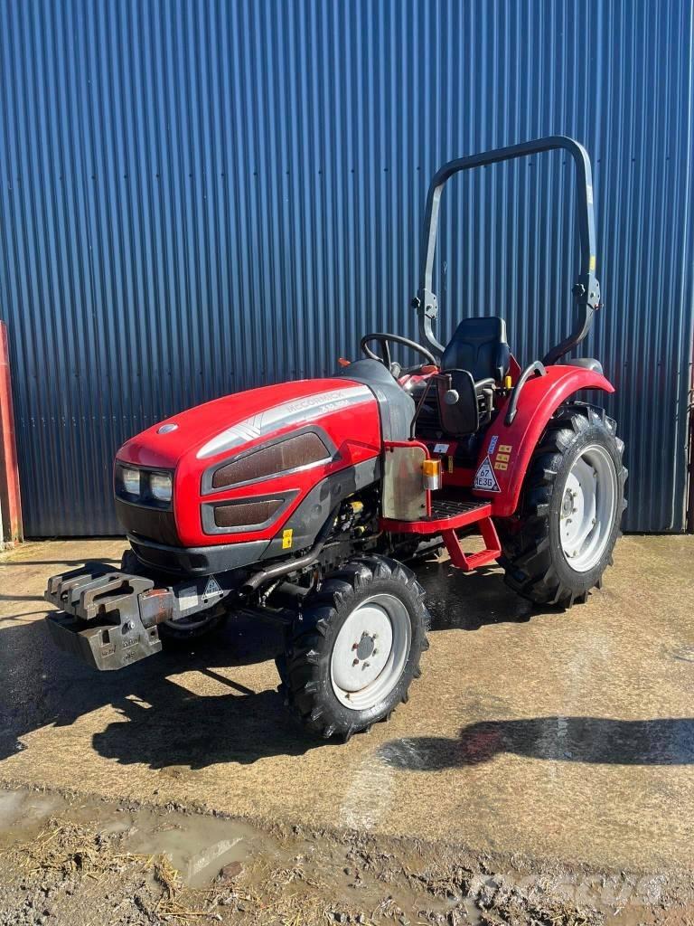 McCormick X10.30M Kompakttraktorer