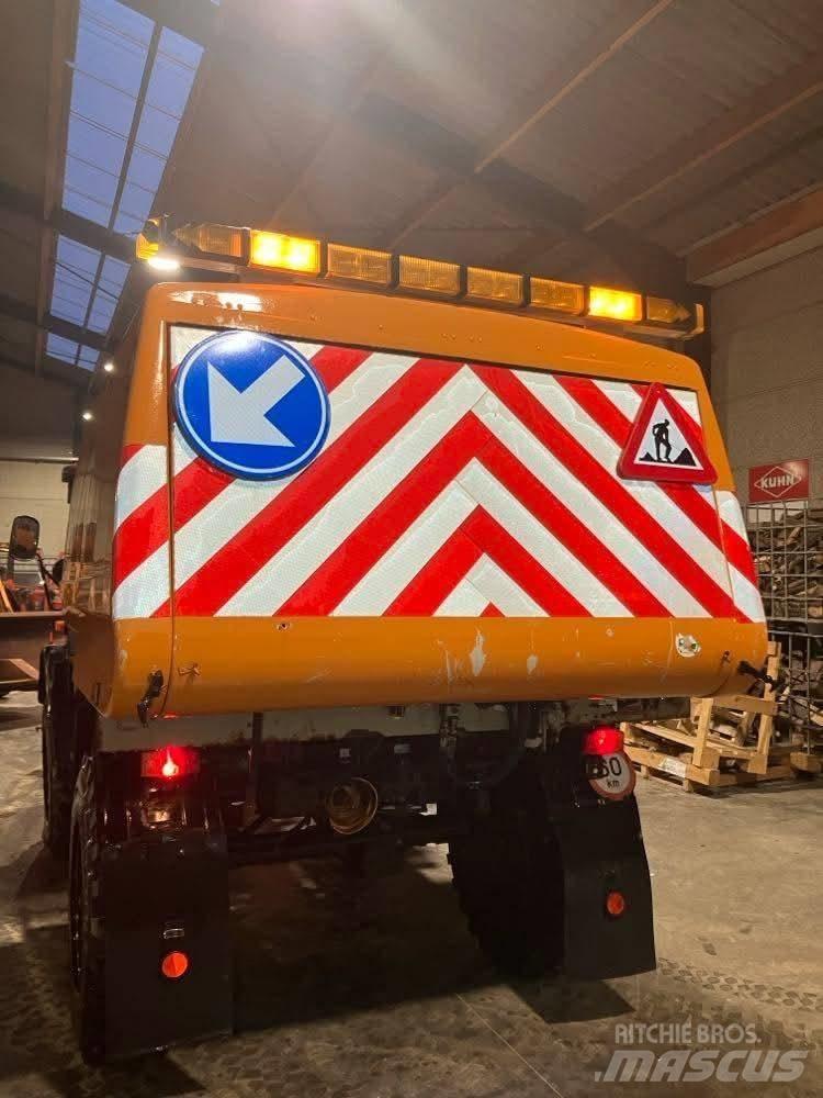 Mercedes-Benz unimog Sopmaskiner