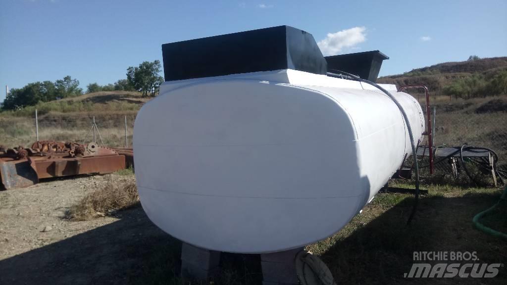  Water tank 9000 lt Transport - Övriga
