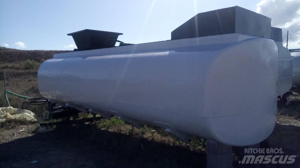  Water tank 9000 lt Transport - Övriga