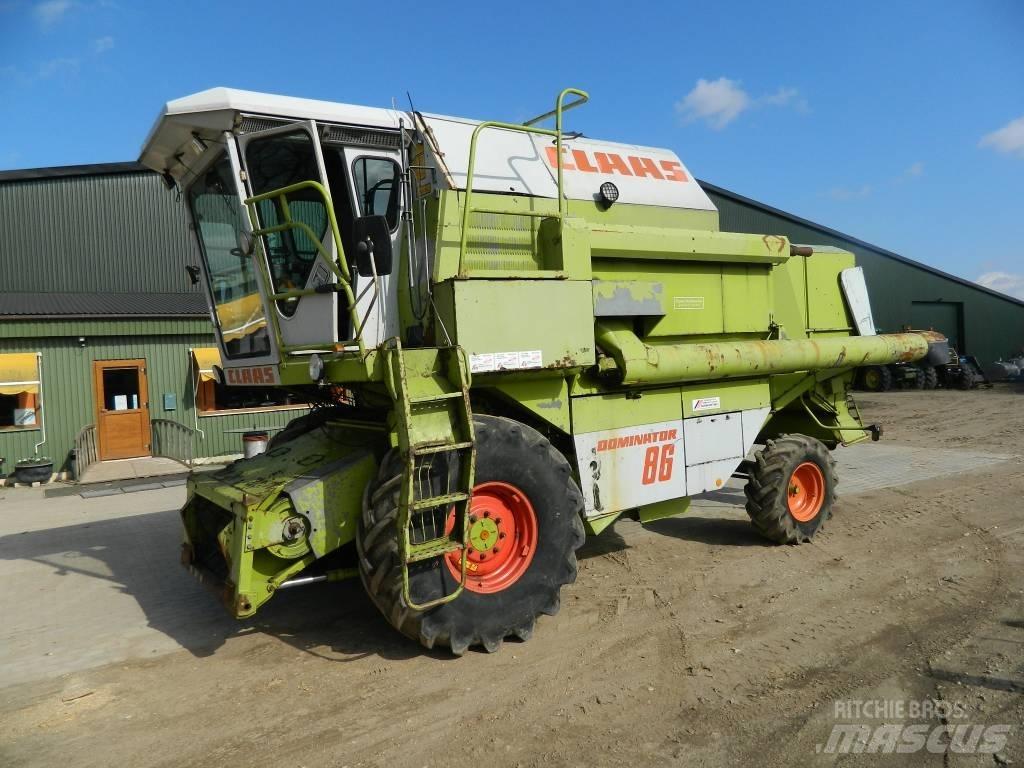 CLAAS Dominator 86 Skördetröskor
