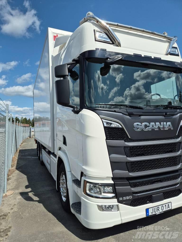 Scania R 590 Skåpbilar