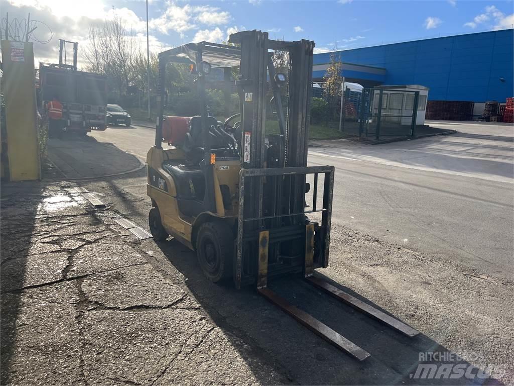 CAT GP18NT Gasolmotviktstruckar