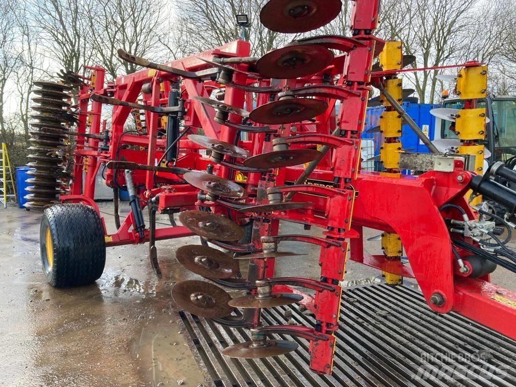 Väderstad Topdown400 Kultivatorer